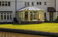 Trumps Green conservatory leads
